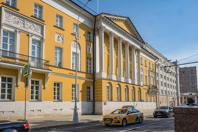 Higher School of Economics (HSE University)